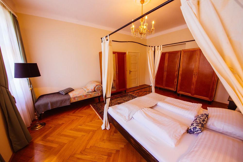 Hotel Carinthia Velden