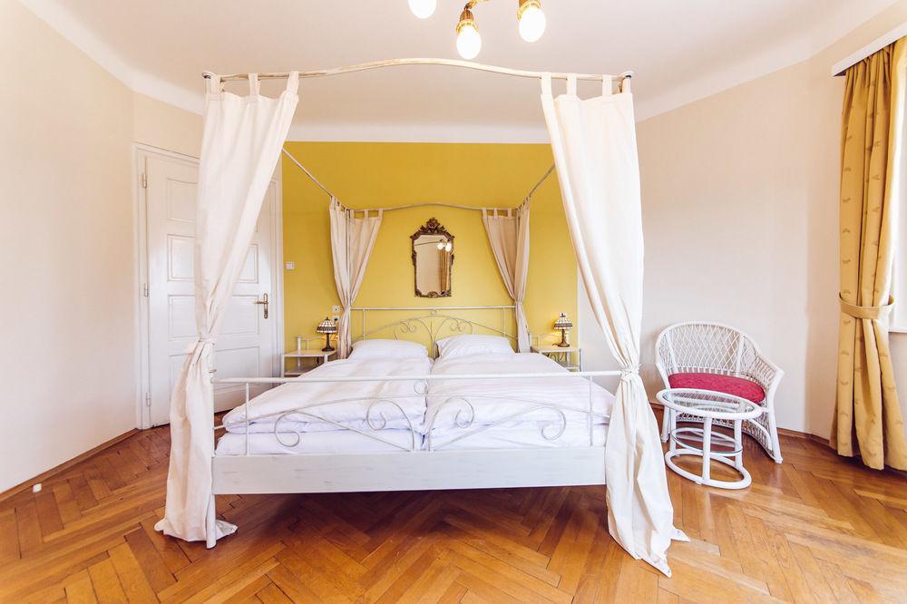 Hotel Carinthia Velden Velden am Woerthersee