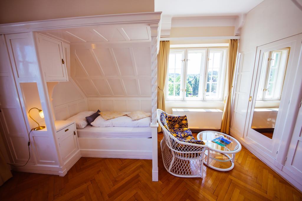 Carinthia Velden Hotel 4*