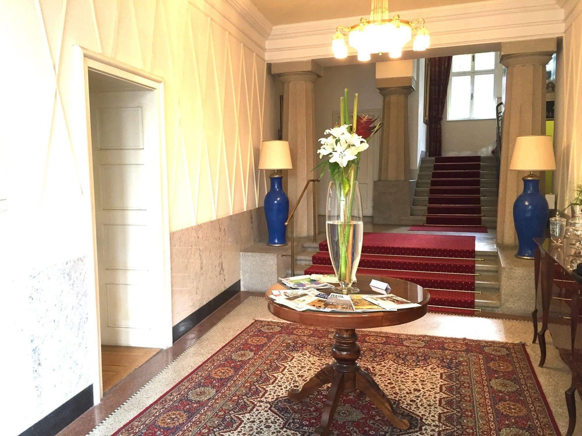 Carinthia Velden Hotel 4*