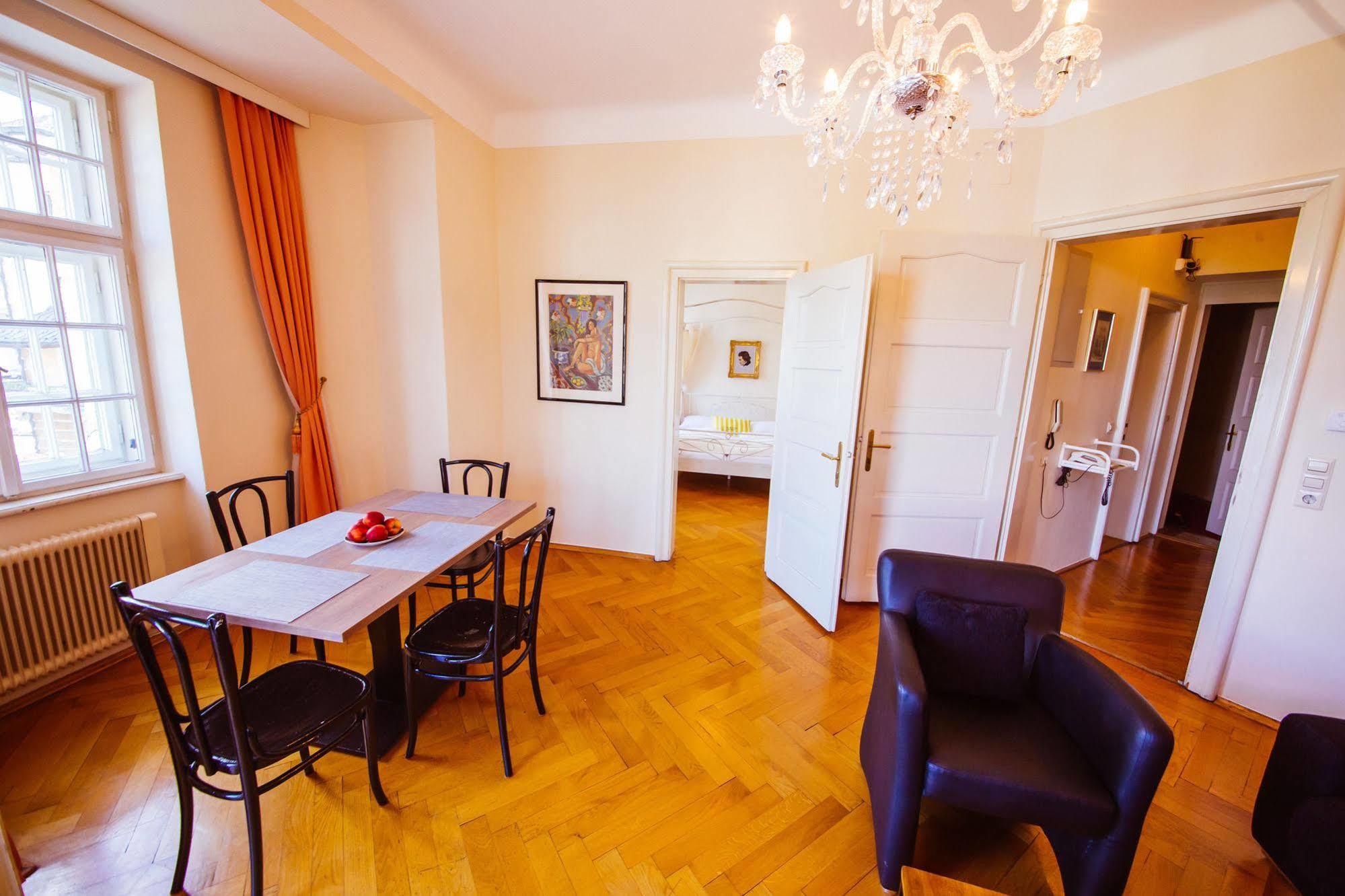 Hotel Carinthia Velden 4*