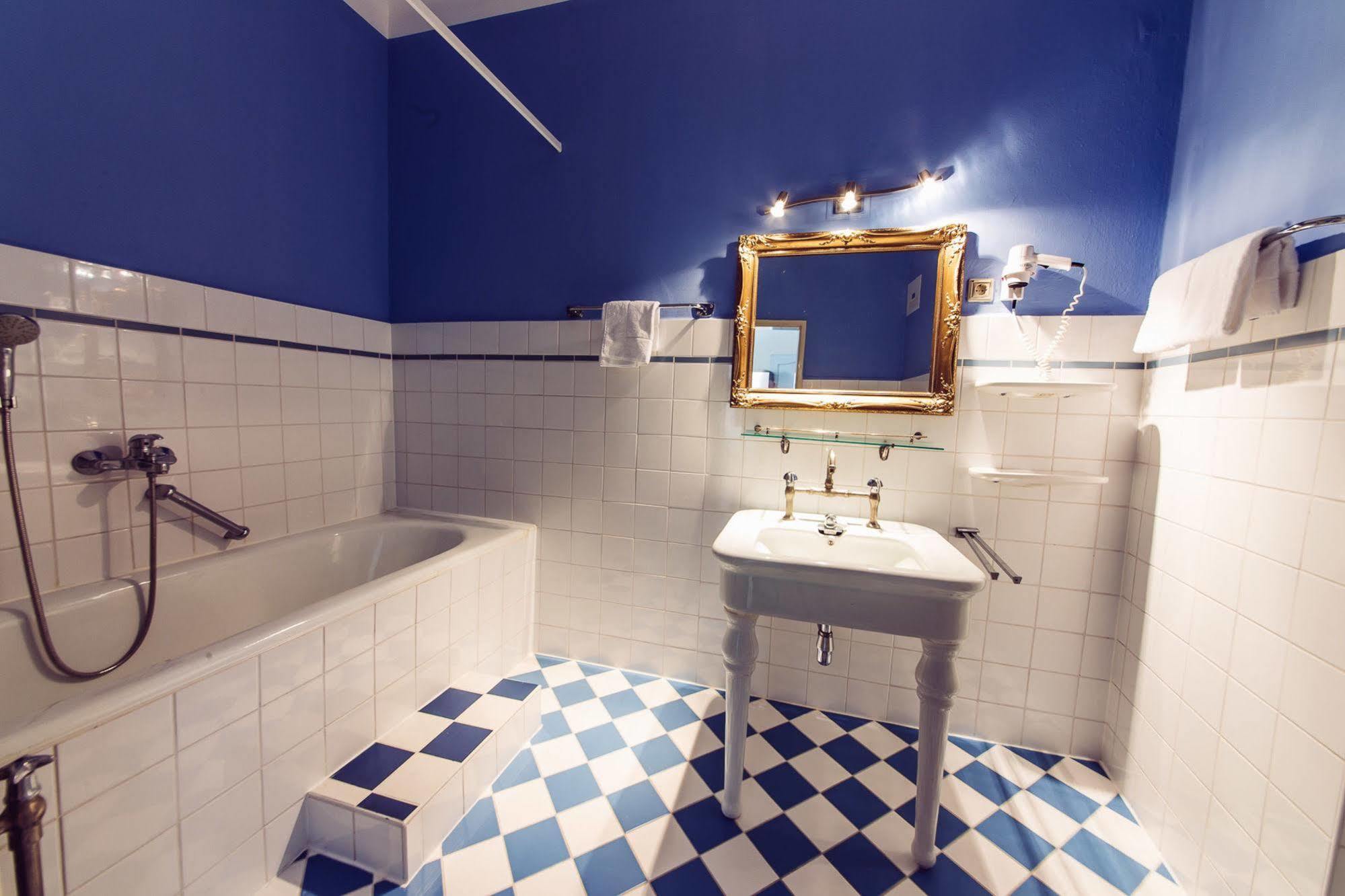 Carinthia Velden Hotel 4*